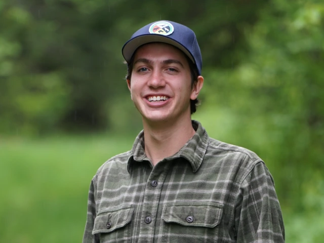 Avery Tilley headshot